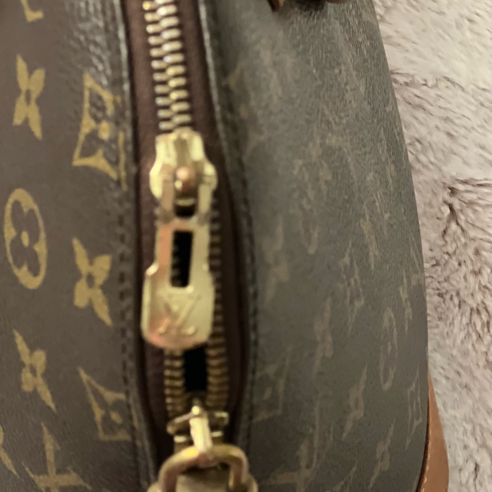 Louis Vuitton Alma bag AUTHENTIC - Picture 4 of 16